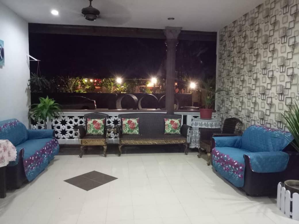 Langkawi Western Motel Пантай Ченанг Екстериор снимка